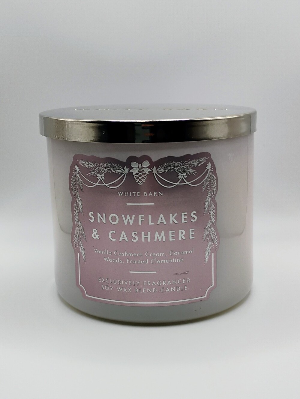 Bath & Body Works White Barn Snowflakes & Cashmere 3 Wick Scented Candle-NEW